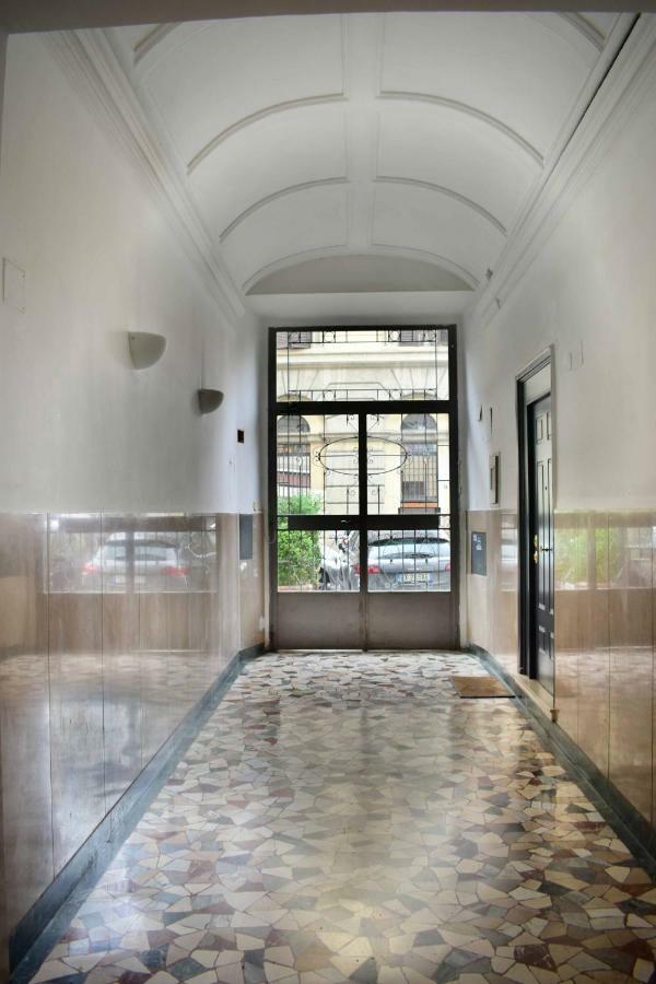 Вилла Le Rondini A Roma Экстерьер фото